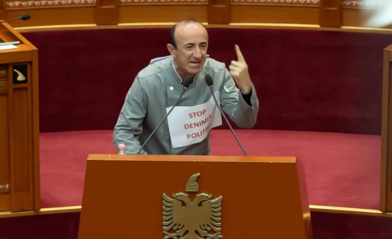 SEANCA NË KUVEND/ Dash Sula: Nesër doni të lironi Veliajn, qarkullojnë lajmet
