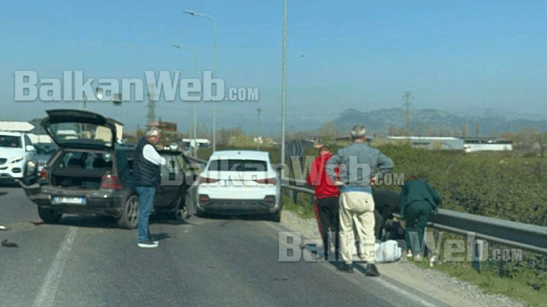PAMJET/ Aksident i rëndë në aksin Lezhë-Shkodër, përplasen tre makina. Një i plagosur në gjendje kritike