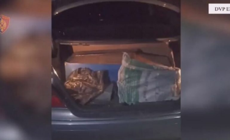 EMRAT/ Tre të arrestuar në Elbasan! Përveç trafikut të armëve, falsifikonin dhe dokumente
