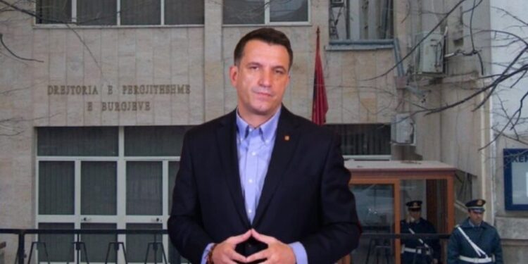 PREJ DISA DITËSH NË BURG/ Veliaj: Kam një jetë që punoj krah Edit, PS po mban qëndrimin e duhur