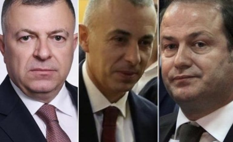 ZGJEDHJET E 11-MAJIT/ Kush janë kandidatët në qarqe! Nga ish-gjyqtari sheik Gjin Gjoni tek Spahia e Dogjani