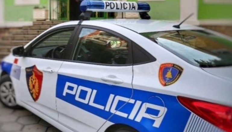 NDODH NË GRAMSH/ Vodhën para dhe sende me vlerë në dy banesa, arrestohen 3 të rinjtë