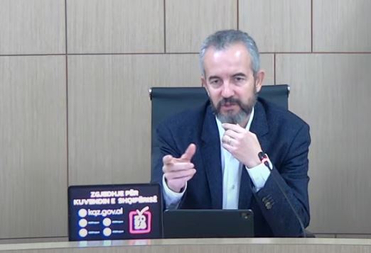 VOTA E DIASPORËS/ Nga kërkesa e parë, tek aplikuesi me moshën më të madhe, detaje nga procesi i regjistrimit në PER