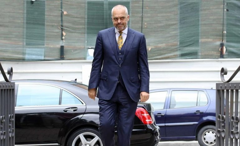 ETHET E KANDIDATËVE PËR DEPUTET/ Rama nis shqyrtimin e propozimeve nga drejtuesit politikë