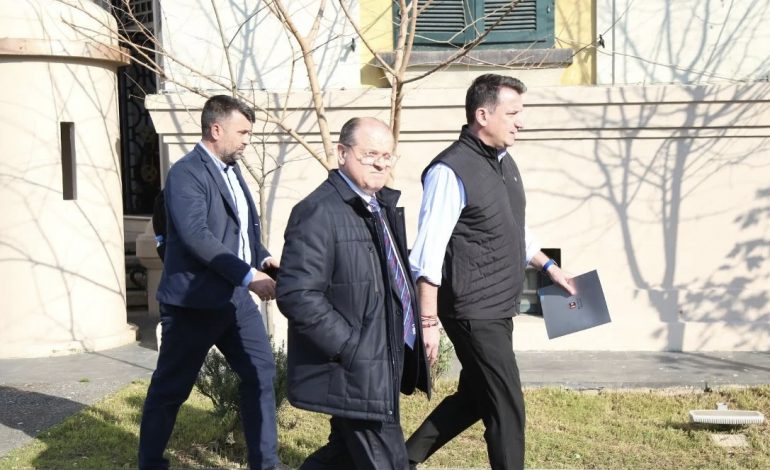 REAGON SËRISH NGA QELIA/ Veliaj PARALAJMËRON: Detaje më shumë do të jap nesër…