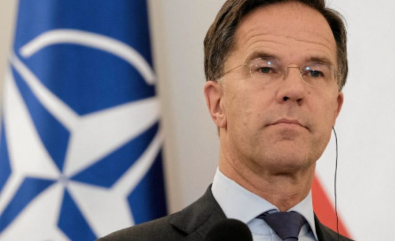 RUTTE NË KOSOVË/ Policia plan masash për të garantuar sigurinë për delegacionin e NATO-s