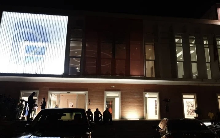 E PLOTË/ Kryesia e PD miraton emrat e listave të mbyllura. Kush janë kandidatët në 12 qarqet e vendit