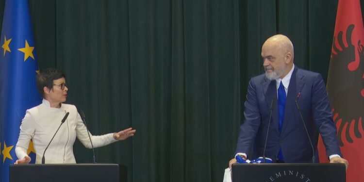 MESAZHI i Marta Kos në Tiranë: Reforma në drejtësi, gurthemeli i integrimit europian