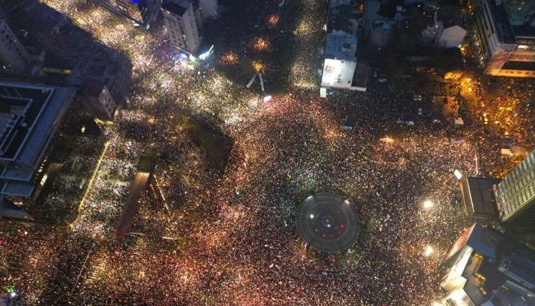 PROTESTA NË BEOGRAD/ Ministria: Morën pjesë 107 mijë qytetarë
