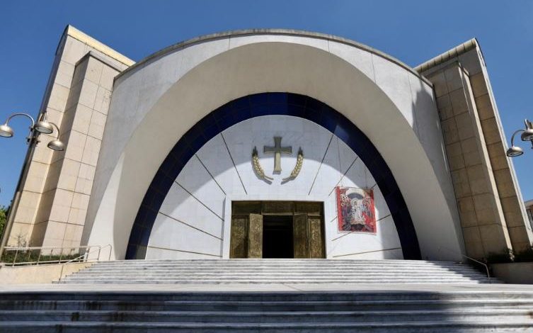 NDARJA NGA JETA E KRYEPESHKOPIT ANASTAS/ Sot Sinodi i Shenjtë zgjedh kryepeshkopin e ri të Tiranës, Durrësit dhe gjithë Shqipërisë