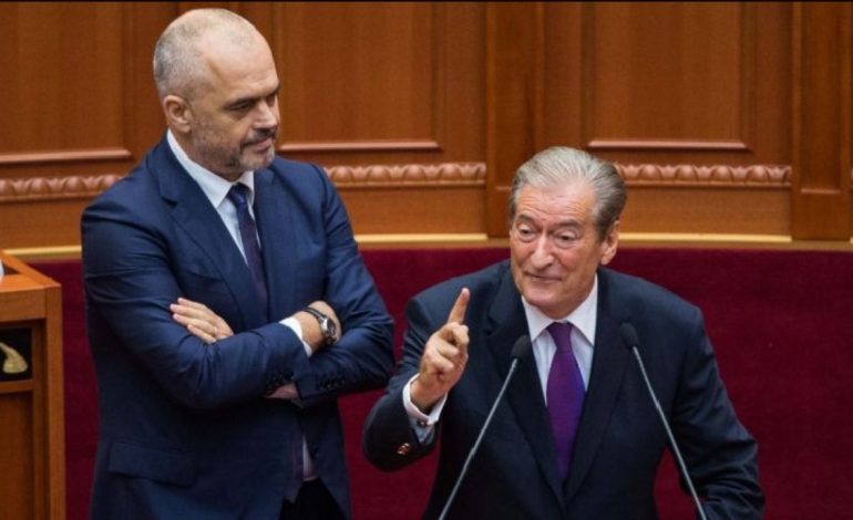 “GJYSHIT DO T’IA HAPIM NË 12 MAJ”/ Rama ironizon Berishën pasi i premtoi të miturit rikthimin e “TikTok”: Thani kënetën…