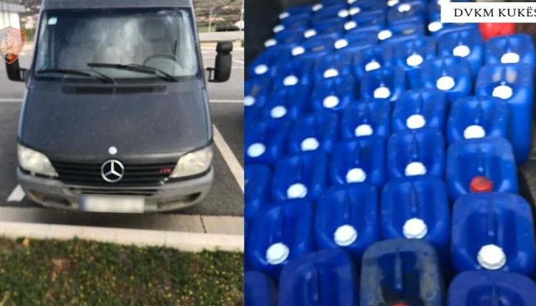 E PËSON KEQ/ Tentoi të fuste 1.2 tonë naftë kontrabandë në Shqipëri, arrestohet 39-vjeçari në Kukës