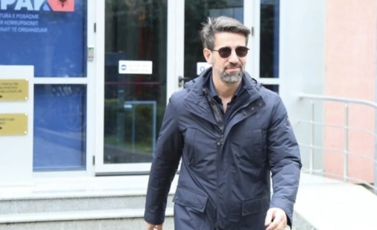 NËN MASËN “ARREST SHTËPIE”/ Biznesmeni Elman Abule paraqitet në SPAK