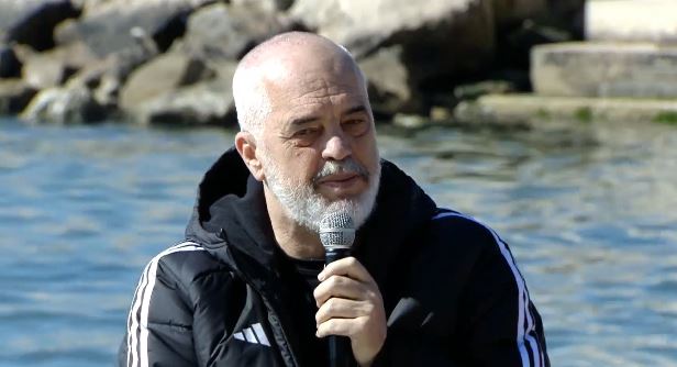 “KËNETA QË FLAS UNË I MERR TË KEQEN KËSAJ TË DURRËSIT”/ Rama: Ata që marrin votën dhe e hedhin atje…