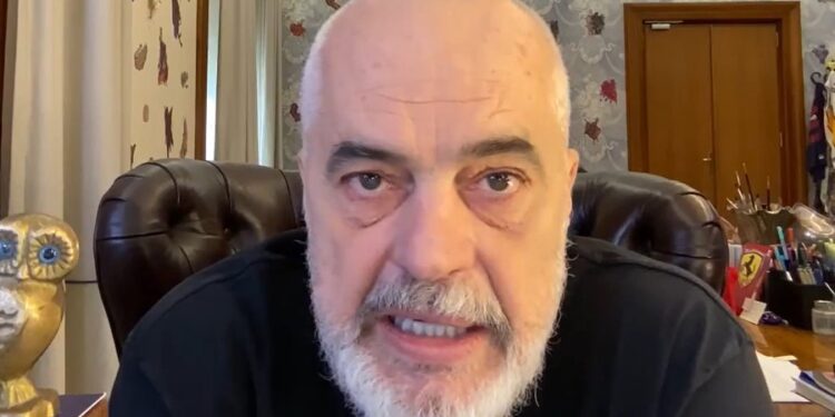 “BLLOK KOMPAKT MË 11 MAJ”/ Rama: Na jepni votën jo për t’u bërë socialistë, por për në Bashkimin Europian