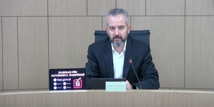 TAKIMI I RAMËS ME PUNONJËSIT E BASHKISË/ KQZ rrëzon ankimimin e PD-së: Nuk u shkel Kodi Zgjedhor
