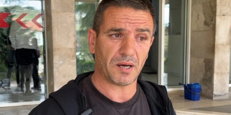 PLAGOSJA ME THIKË E 17-VJEÇARIT NË SARANDË/ Babai: Konflikti ka nisur më herët, nga frika tha se ishte rrëzuar nga shkallët