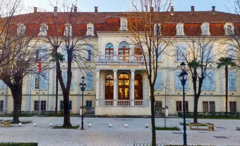 ONID BEJLERI U TËRHOQ PËR TË KANDIDUAR SI DEPUTET/ Bashkia Shkodër emëron nënkryetarin e ri (EMRI)