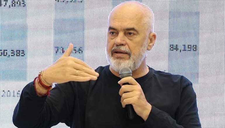 IRONIZON LACIVITA NGA GJIROKASTRA/ Rama: Kanë dhënë lekët e dynjasë për ‘magjistarin’! Latifi kishte kandidat në Amerikë, këtu kë ka?