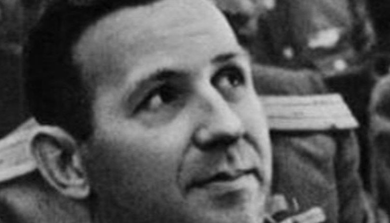 DOSSIER/ Fjala e panjohur e Mehmet Shehut e vitit 1965: Kemi dështuar me zbulimin e Jashtëm, nuk kemi agjenturë