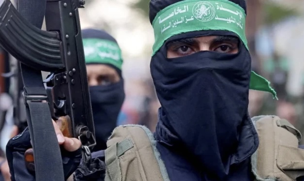 HAMASI I HAPUR PËR NJË MARRËVESHJE: Lirojmë të gjithë pengjet në këmbim të një armëpushimi 5-vjeçar në Gaza