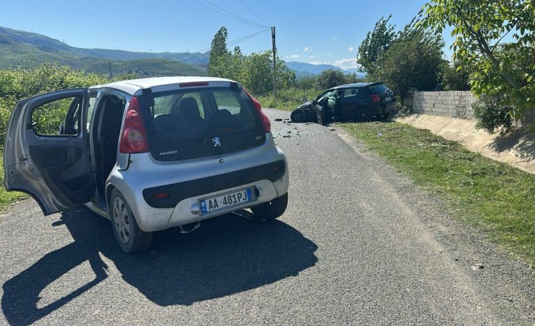 E RËNDË/ Aksident në aksin rrugor Lezhë-Manati, plagosen 5 persona