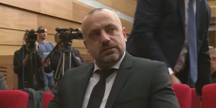 AKUZOHET PËR KRIME LUFTE/ Kosova lëshon një urdhër-arrest për Milan Radoiçiç