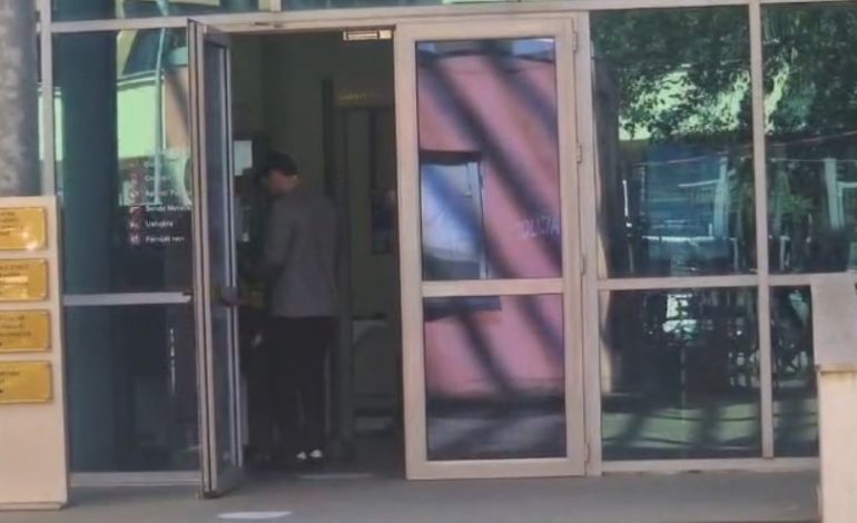 U LA NË ARREST SHTËPIE/ Biznesmeni i dosjes “Veliaj”, Elman Abule paraqitet në GJKKO
