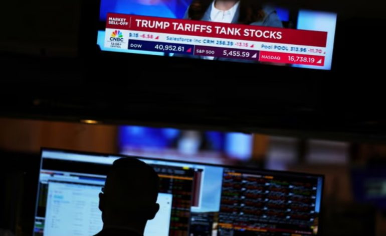 TARIFAT E TRUMP/ Bien tregjet evropiane, Pekini padi ndaj SHBA-së