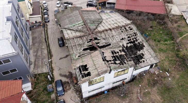 THELLOHET BILANCI I VIKTIMAVE/ Shkon në 60 numri i personave që humbën jetën nga zjarri në Koçan