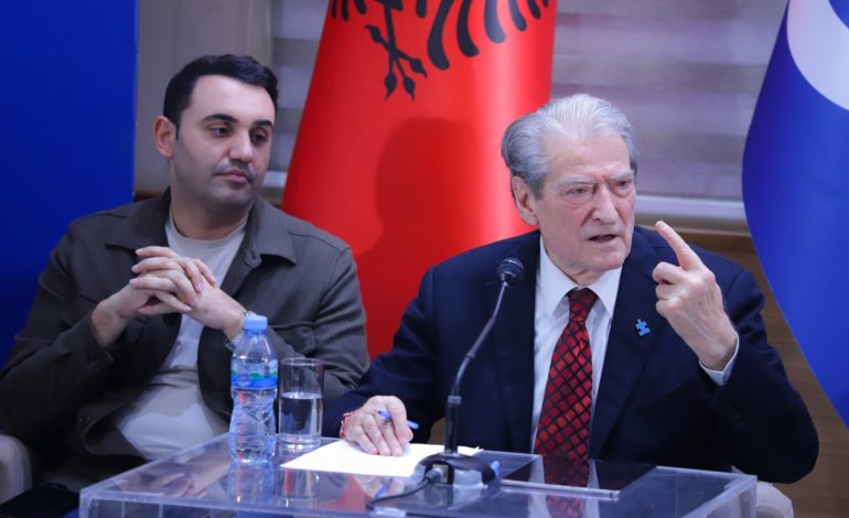 AKUZA BALLUKUT/ Berisha: Unazën e Tiranës e ndau në 14 kontrata për të vjedhur! 10 mijë euro tender për të larë makinën