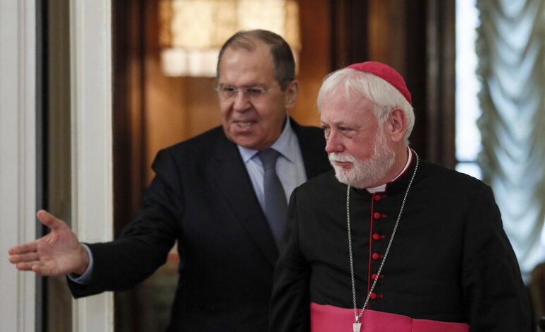 TELEFONATA E LAVROV ME SELINË E SHENJTË/ Vatikani garant për fushën humanitare dhe shkëmbimin e të burgosurve mes Rusisë dhe Ukrainës