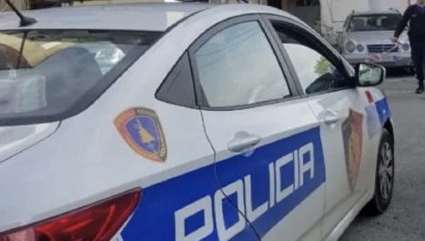 BANDA E “SKIFTERËVE” TË FUSHË KRUJËS/ Vihet në pranga 33-vjeçari, vodhi dy biznese me 6 të tjerë