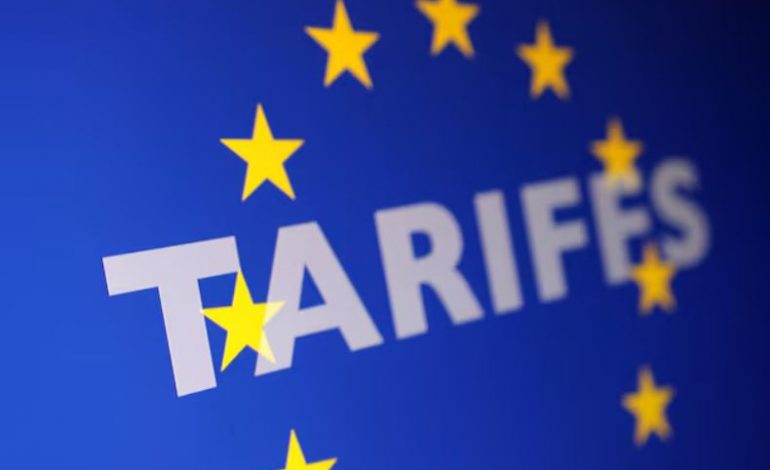 LUFTA TREGTARE SHBA-BE/ Reuters: KE propozon taksë 25% për produktet amerikane