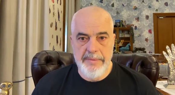 “DIKUR NUK NA I HIDHNIN QURRET, SOT JEMI VENDI MË I RESPEKTUAR”/ Rama: BE nuk ka fanellë partiake! Qeveria jonë ka bërë gabime, por…