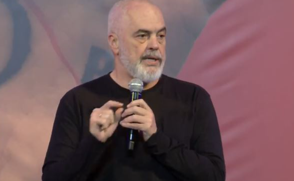 TAKIM ME TË RINJTË NË DURRËS/ Rama: Shqipëria 2030” do të jetë anëtare me të drejta të barabarta në BE