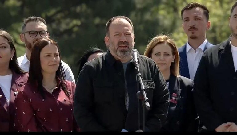 ELBASANI PREZANTOHET ME “ECIM PARA”/ Mazniku: Ky qark do t’i japë 9 mandate PS, qytetarët e kanë ndarë mendjen të ecin drejt Evropës