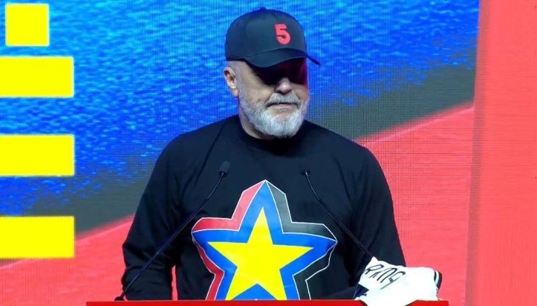 TAKIMI ME SHQIPTARËT E DIASPORËS/ Rama nga Milano: Fatin e ka në dorë vetëm një votë, vota juaj në 11 për Shqipërinë në BE