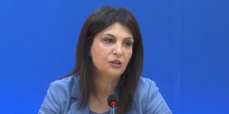 “JANË PËRDORUR TË DHËNAT PERSONALE”/ Topalli për votën e diasporës: Po bëhet presion ndaj administratës