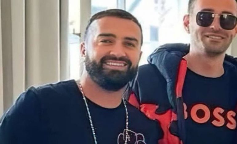 NDIHMOI AUTORIN E VRASJES SË RONATO HOXHËS/ Publikohet FOTO e Eris Mehmetajt nën shoqërinë e ‘Sidit’