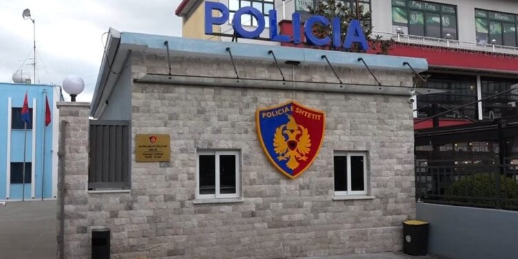 ÇFARË NDODHI? Policia aksion në Fushë Krujë, kontrolle për goditjen e grupeve kriminale