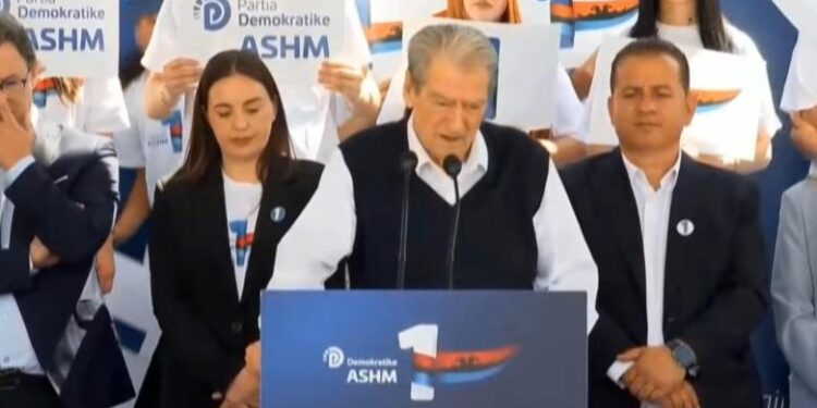 FUSHATË NË DIBËR/ Berisha ironizon Ramën dhe Noizyn: Edhe Kamala mori të gjithë Hollywood-in me vete por…