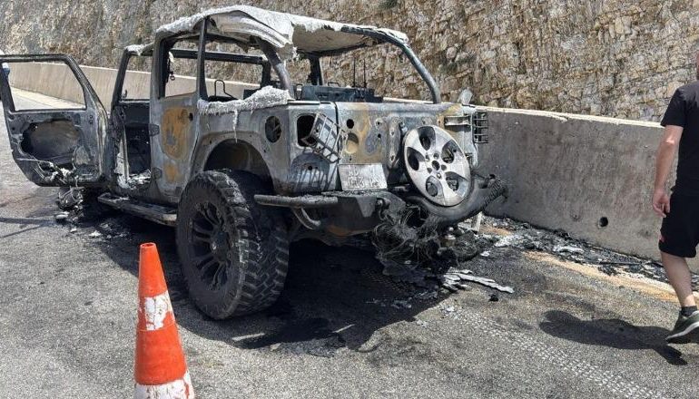 DETAJET/ Digjet një makinë pranë tunelit të Skërficës, shkak dyshohet një shkëndijë elektrike