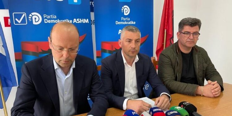 DHUNOI ME GRUSHTE SHOFERIN E KAMIONIT/ Deputeti i PD: Duhet të tregohesha i matur para provokimeve, por…