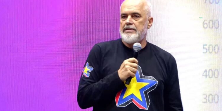 “DO RILINDIM INDUSTRINË USHTARAKE”/ Rama nga Lezha: Rubiku, pikë prodhimi me standardet e NATO-s