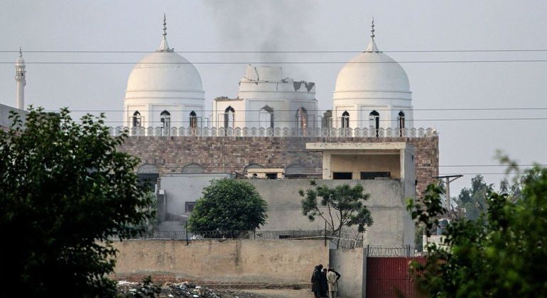 PRAG LUFTE/ India sulmon Pakistanin pas masakrës në Kashmir, urdhërohet evakuim i banorëve