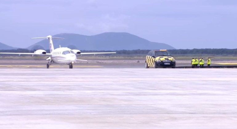 PAMJET/ Ulet avioni i parë në aeroportin e Vlorës