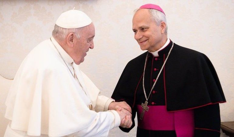 PROFILI: Kush është Papa i ri, amerikani Robert Francis Prevost?