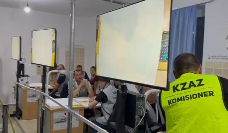 NUMËROHEN 26% E KUTIVE TË VOTIMIT/ Ja si RENDITEN partitë, kryeson…