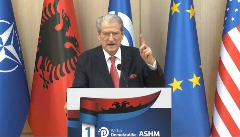 A DO JAPË DORËHEQJEN? Berisha: Betejën ai që e nisi, do ta bitisë…
